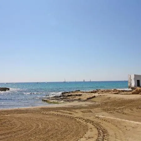 Sleeps 7 With Pool And Wifi Villa *